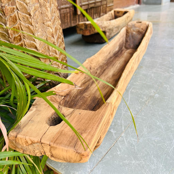 Burhan - 20 ; Raw wood planter