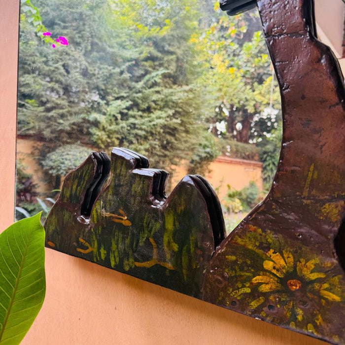 Mirror with metal leaves : Aaina 19