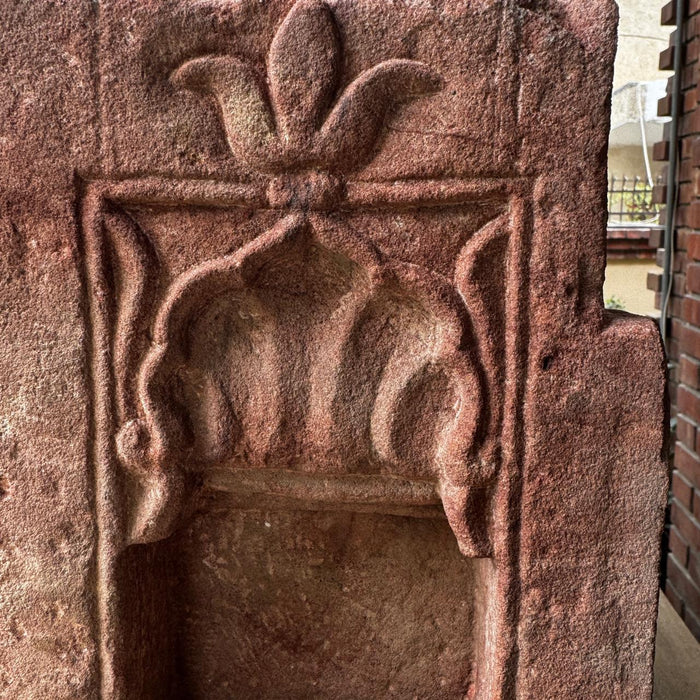 Stone Ala – Intricately Carved & Gracefully Proportioned - 1