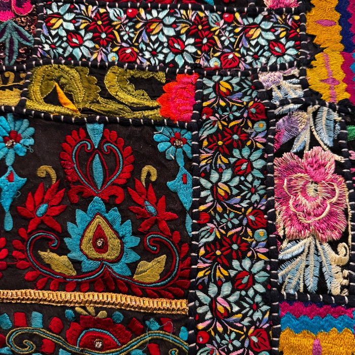 Embroidered Table Runner : Kasheeda 23