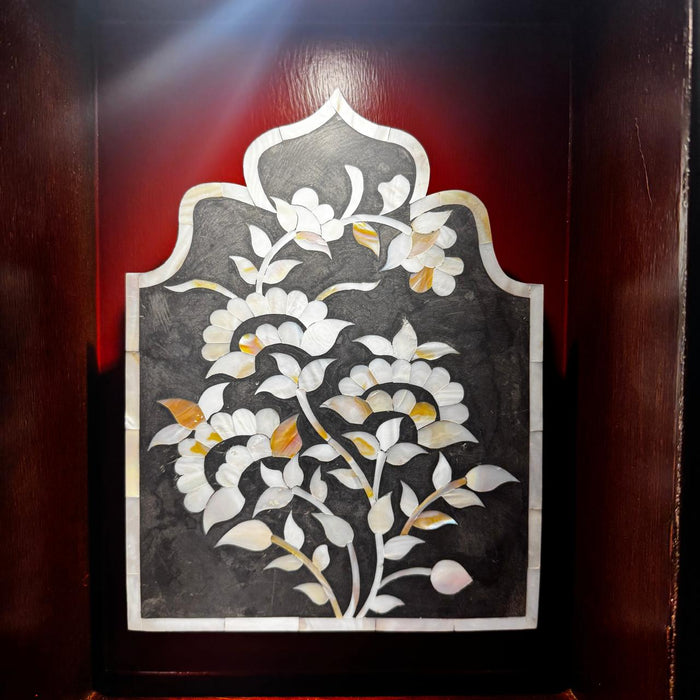 Thikri Panel Lamp – Elegant Craftsmanship in Light : Noor 27 ( Shade included)