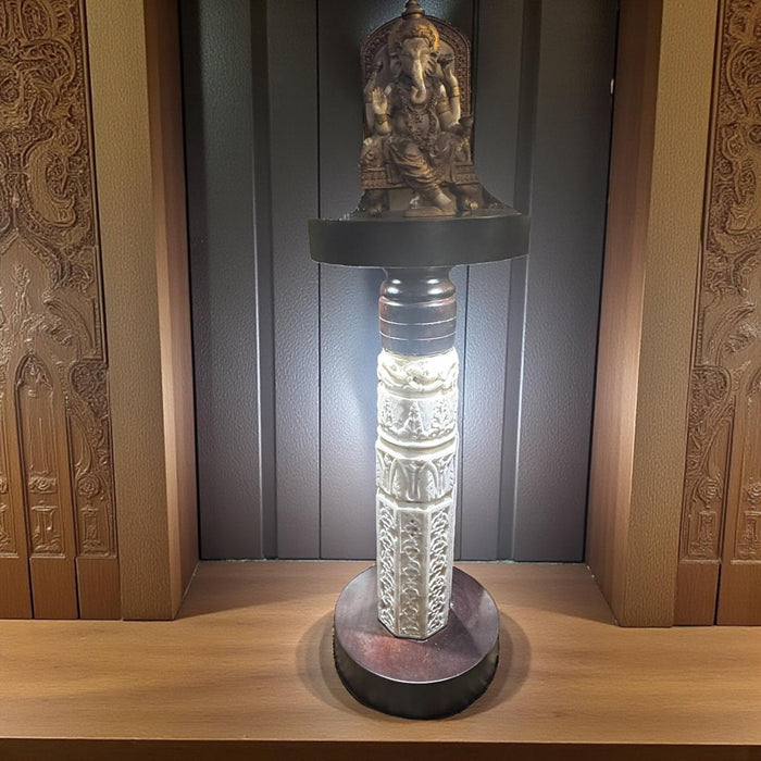 Marble Pedestal – Timeless Elegance in White Stone : Ruhana 17
