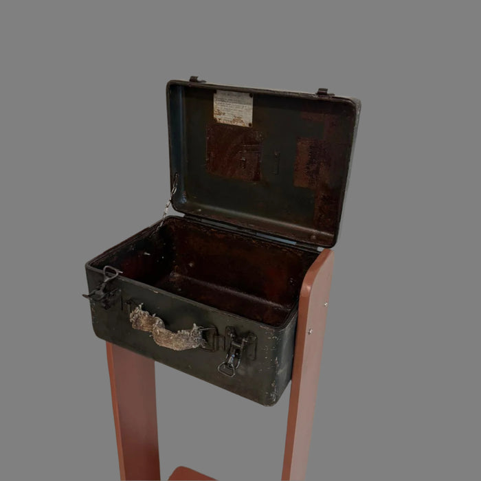 Metal  Box planter on a Stand  : Baxa 1