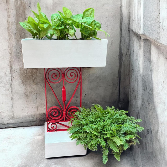 Wood and metal planter : Baxa 8