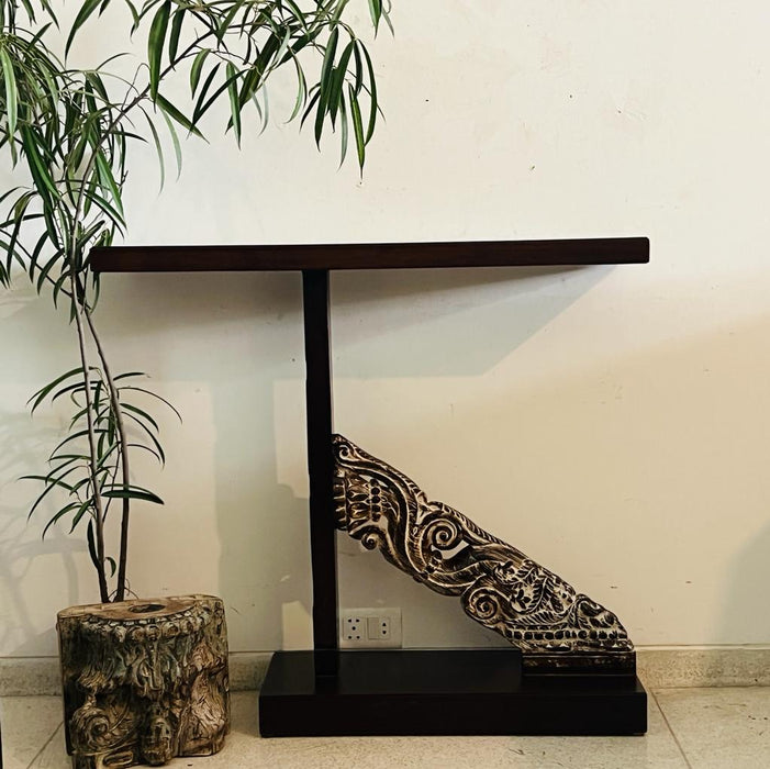 Kavya 11 : Carved panel console