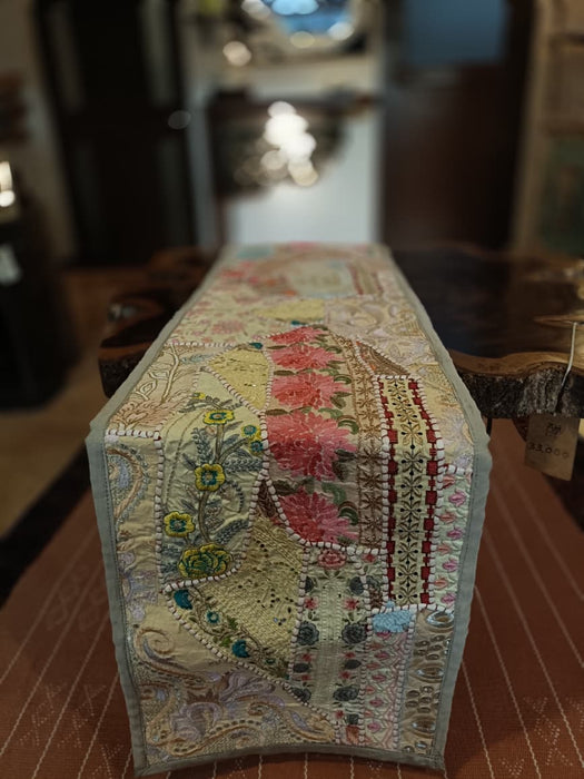 Embroidered Table Runner : Kasheeda 12