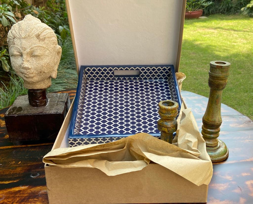 Square tray and 2 candle stands