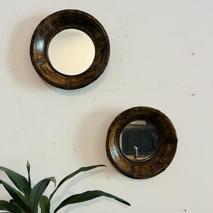 Aaina 16 : Circular mirror with  a rimmed border( Sold Individually)