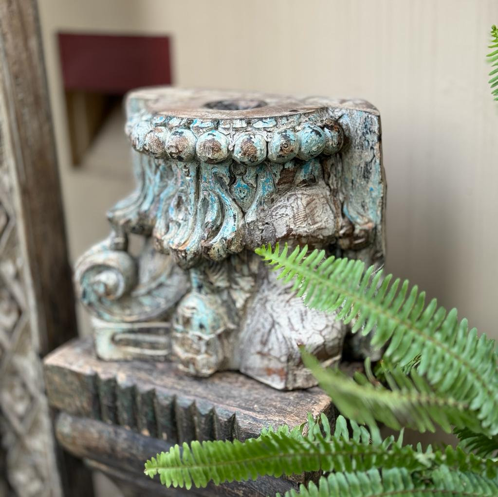 Antique Home Decor & Vintage Home Accessories