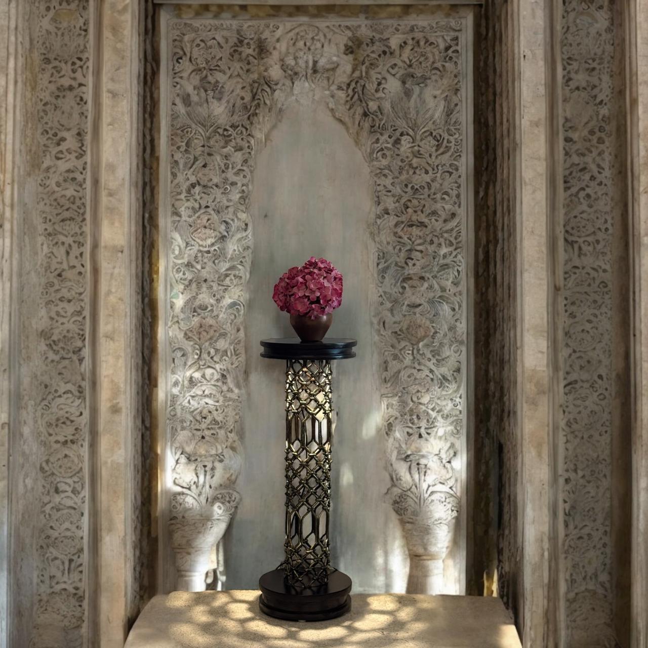 Buy High-Quality a Column Pedestal Table at the Best Prices