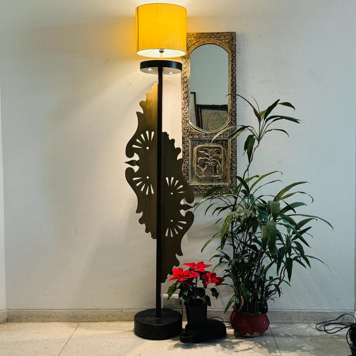Tall, Wooden, Floor Lamp : Noor 35 (Shade Included )