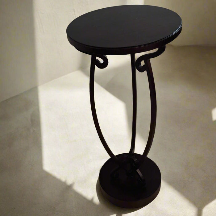 Slender, Curved Metal Pedestal : Ruhana 4