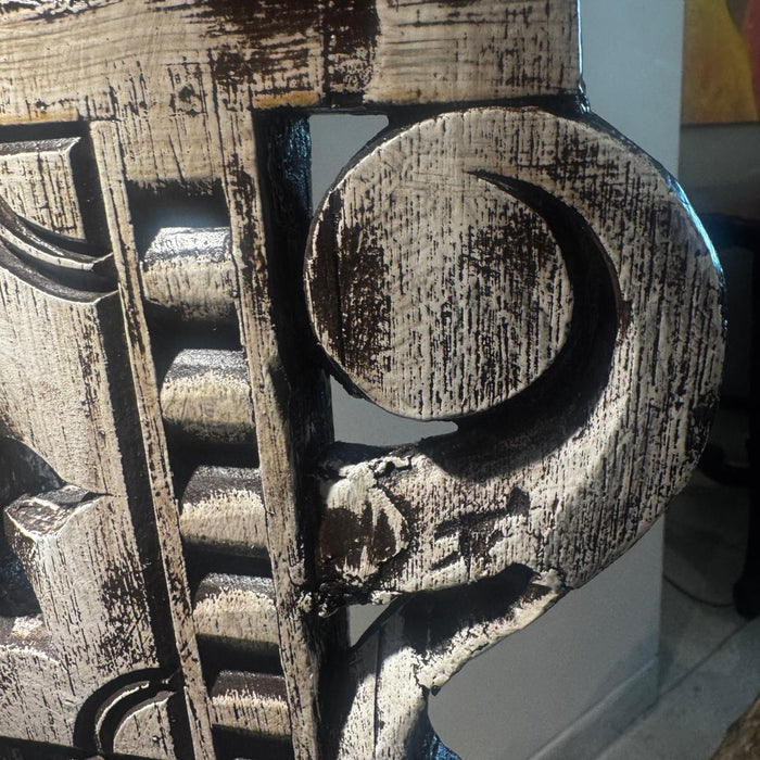 Carved Bracket Pedestal : Ruhana 1