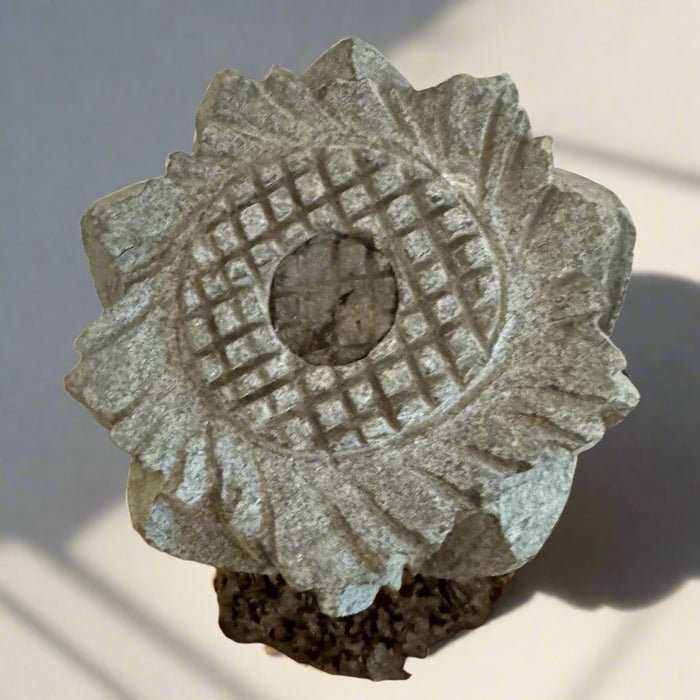 Stone Flower/ Blossom  : Gul 1