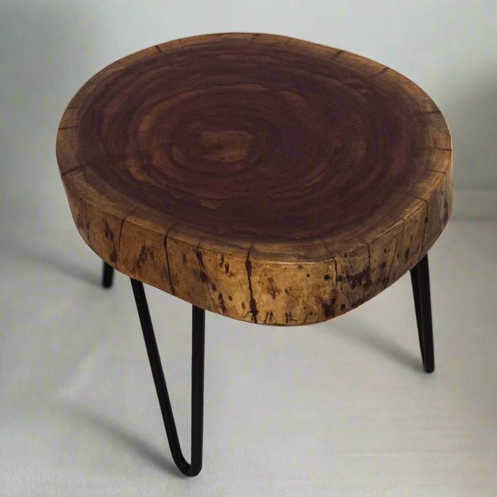 Wooden table : Aaima 2