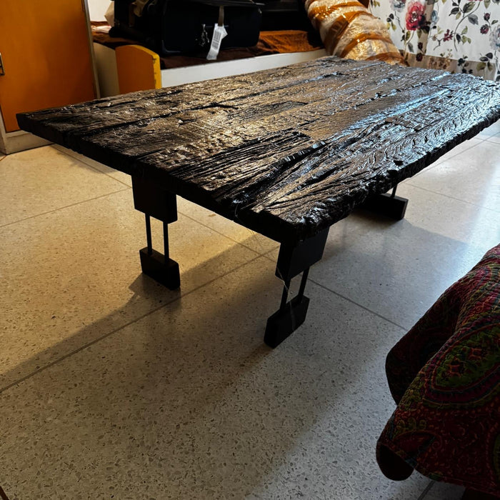 Raw wood table : Daksh 7