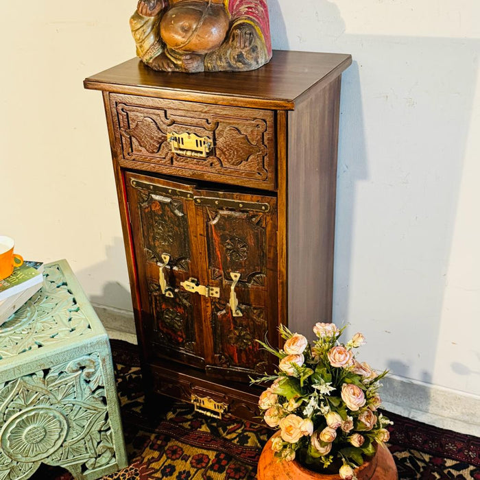 Wooden cabinet : Shiza 4