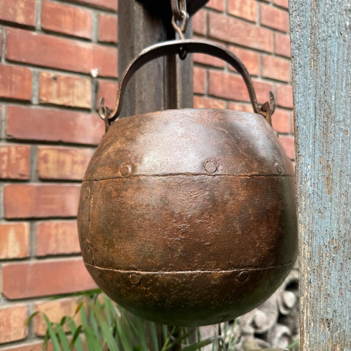 Hanging Metal planter : Aarna 5