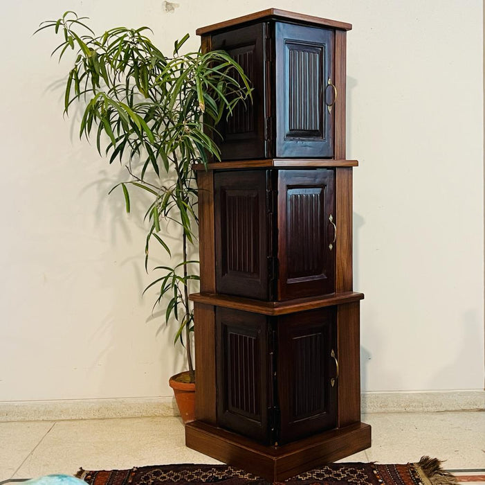 Zubair : Corner cabinet with Vintage Wooden Panels