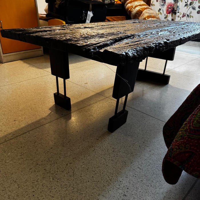 Raw wood table : Daksh 7