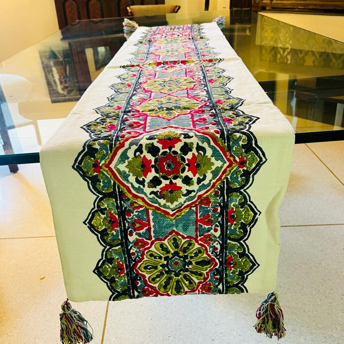 Embroidered table runner 9