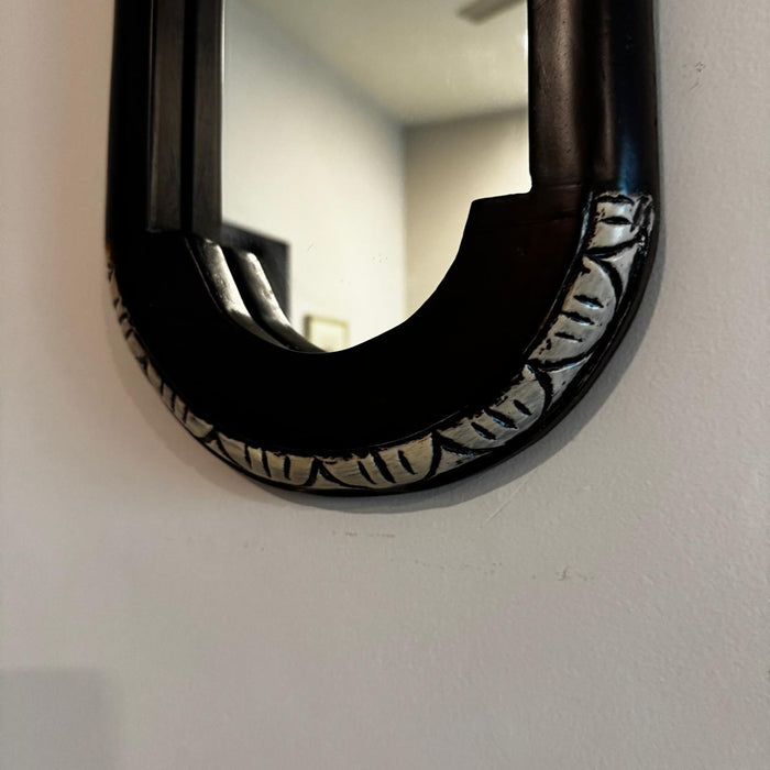 Oval Mirror with Carved Panels – Timeless Charm : Aaina 17