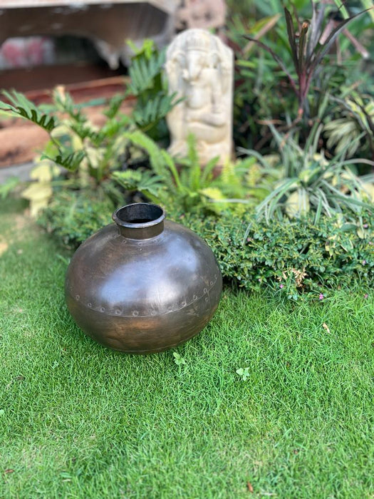 Aarna 6 :   Vintage Metal   Matka  Planter ( 12 inches )