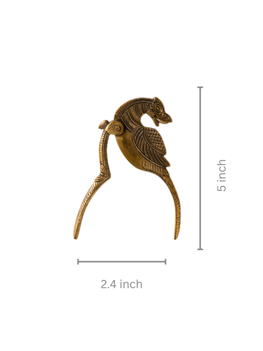 Peacock Brass Nut Cutter Sarota 

(For decorative purpose only)