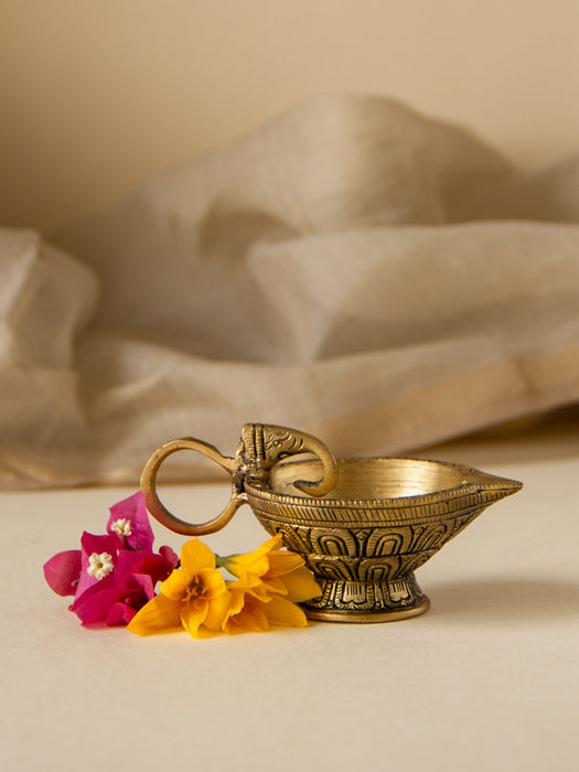 Brass Aarti Diya With Handle
