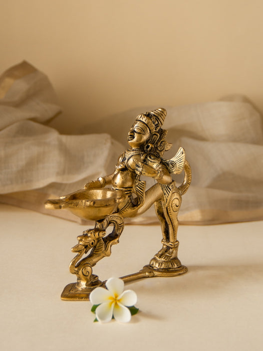 Garuda Aarti Diya