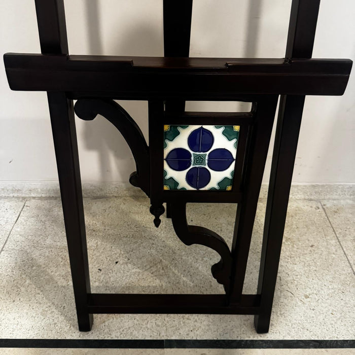 Bracket Easel in Antique Teak Wood
