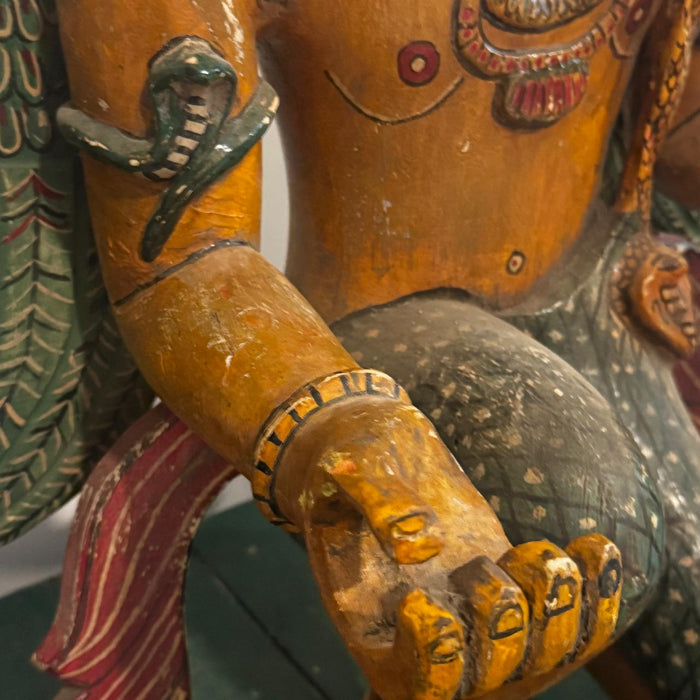 Wooden Garuda – Exquisitely Crafted & Majestic