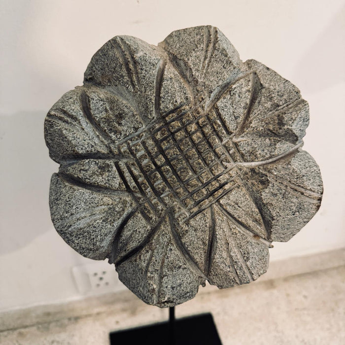 Stone Flower/ Blossom  : Gul 1