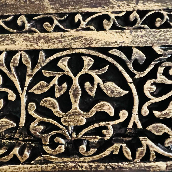 Wooden carved Block , Inaayat : 9
