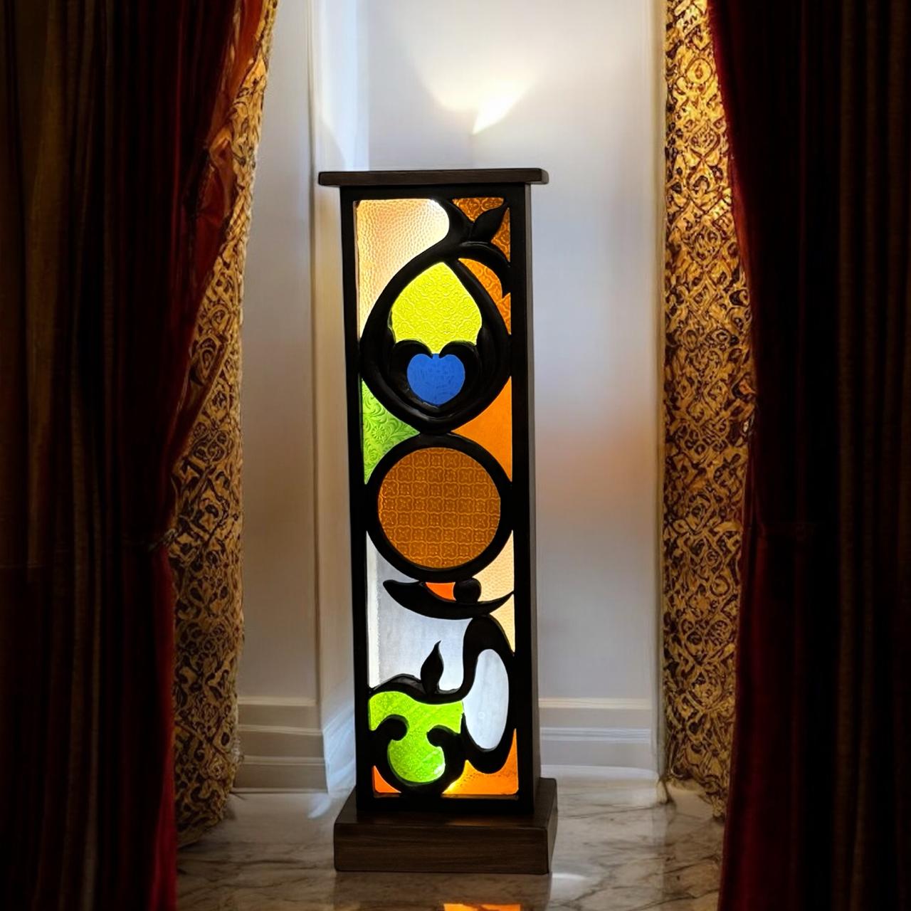 Vintage & Antique Table Lamps