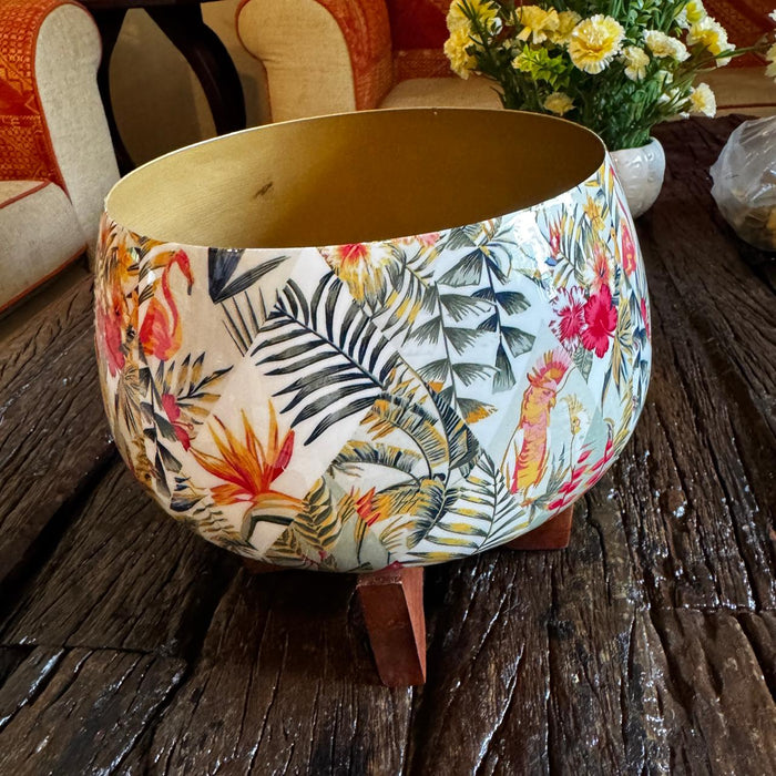 Small Metal Planter with Wooden Stand-1