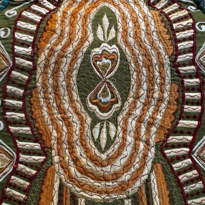 Embroidered table runner : Kasheeda 3