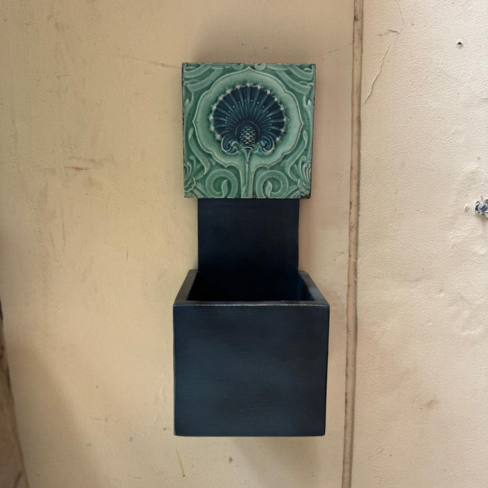 Wooden planter : Baxa  11