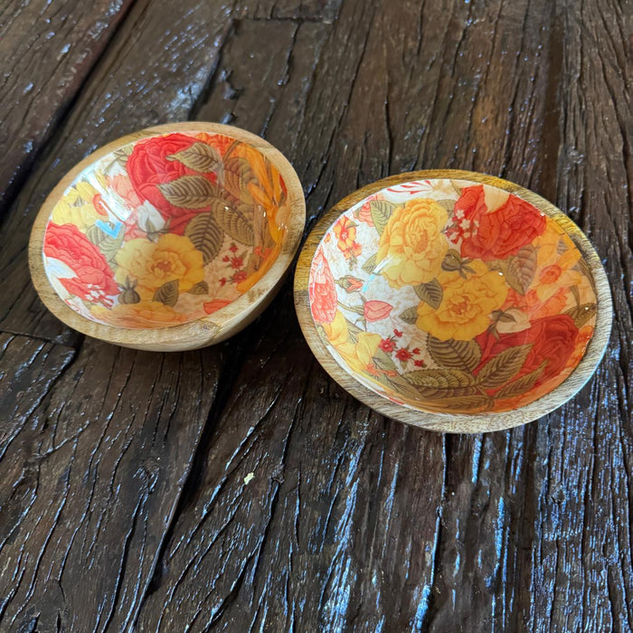 Set of Two Mango Wood Snack Bowls – Stylish & Functional-2