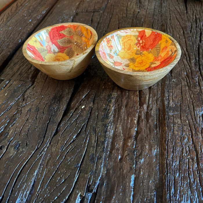 Set of Two Mango Wood Snack Bowls – Stylish & Functional-2