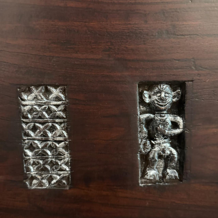 Wooden bench : Takht 5