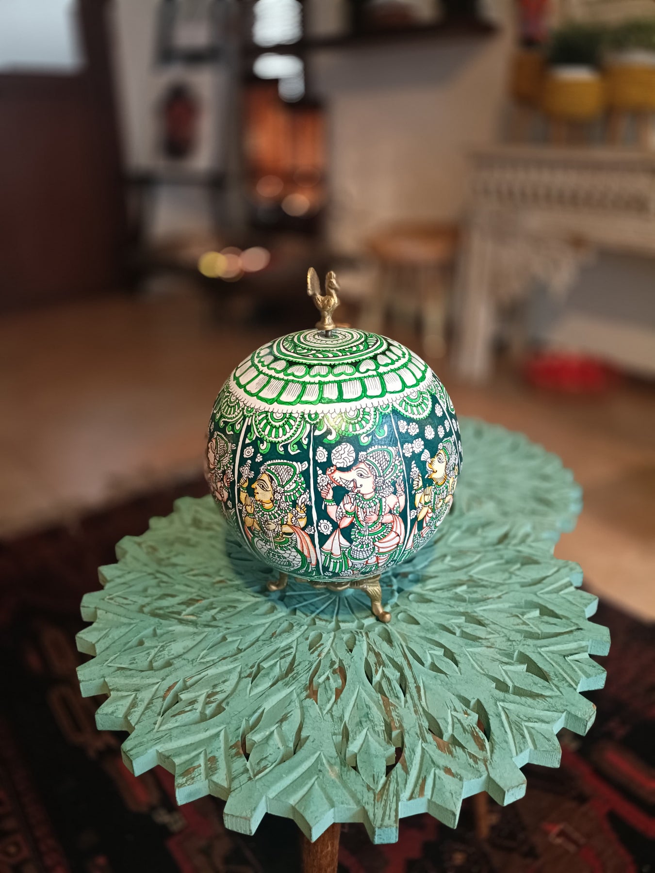 Antique Home Decor & Vintage Home Accessories