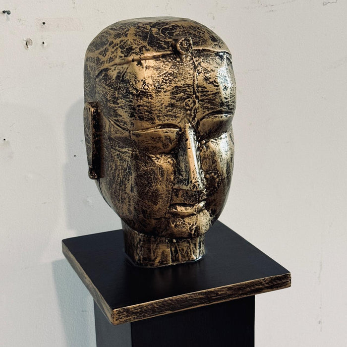 Amba 2: Wooden Sculpture Head on Pedestal ( Single, Gold)