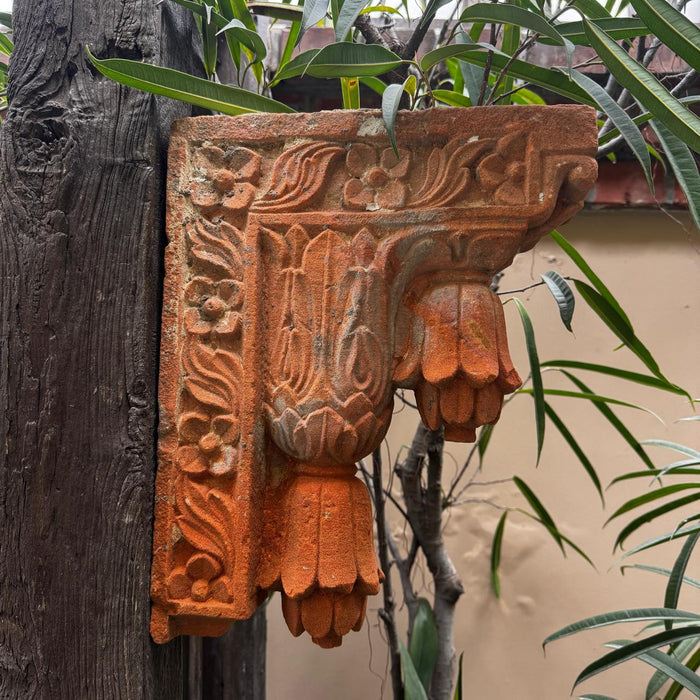 Agra Stone Carved Brackets-1