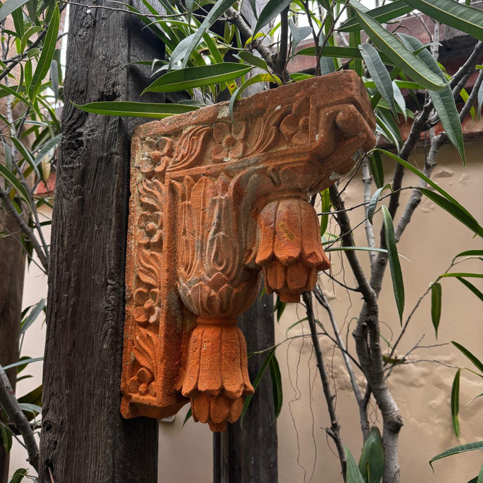 Agra Stone Carved Brackets-1