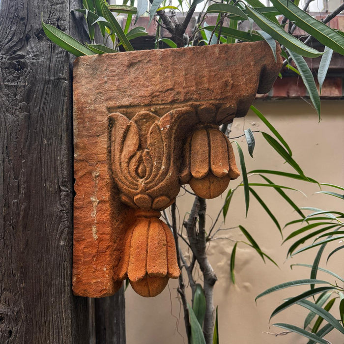 Agra Stone Carved Brackets-2