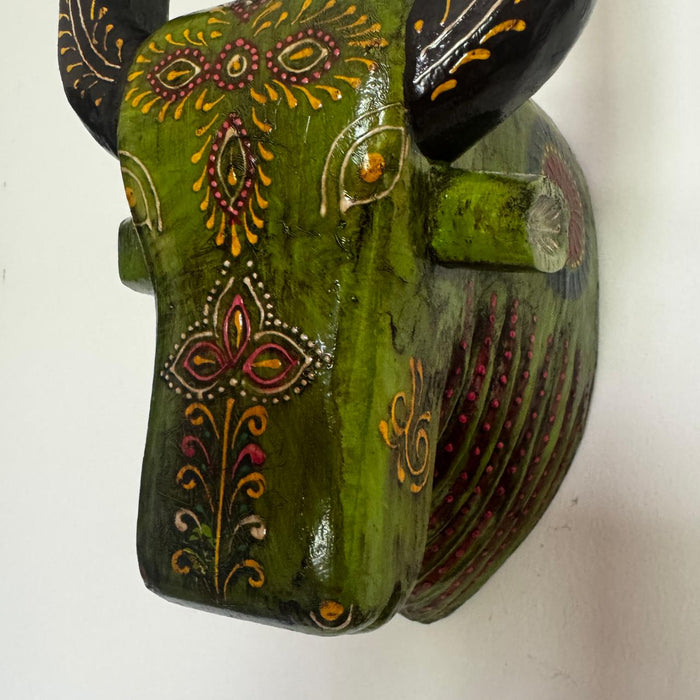 Wooden Bull head : 1