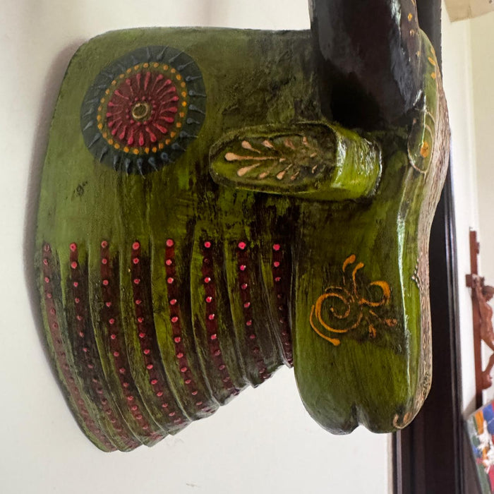 Wooden Bull head : 1