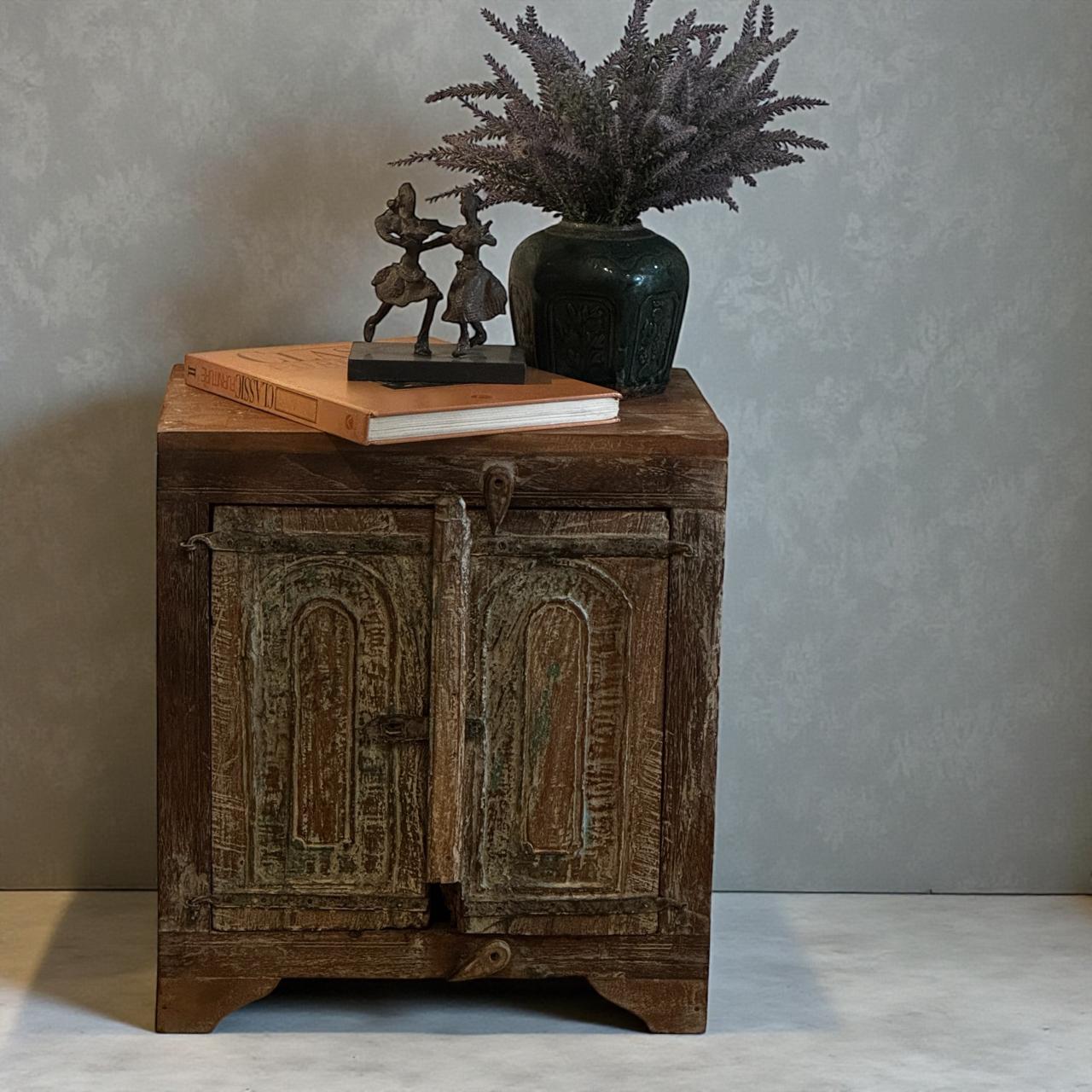 Cabinets and Bookshelves :Vintage and Antique Pieces