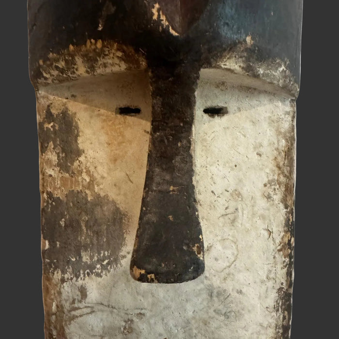 Loma Wooden Mask from Nigeria : Mukhauta 16